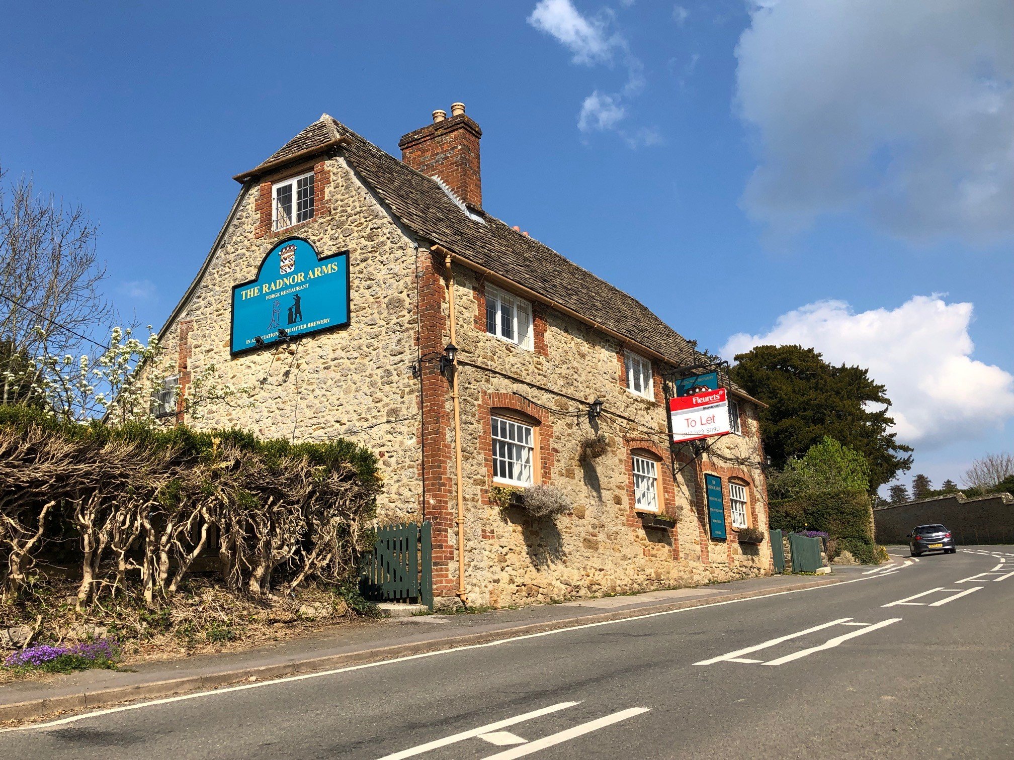 let-s-restore-the-radnor-arms-a-food-and-drink-crowdfunding-project