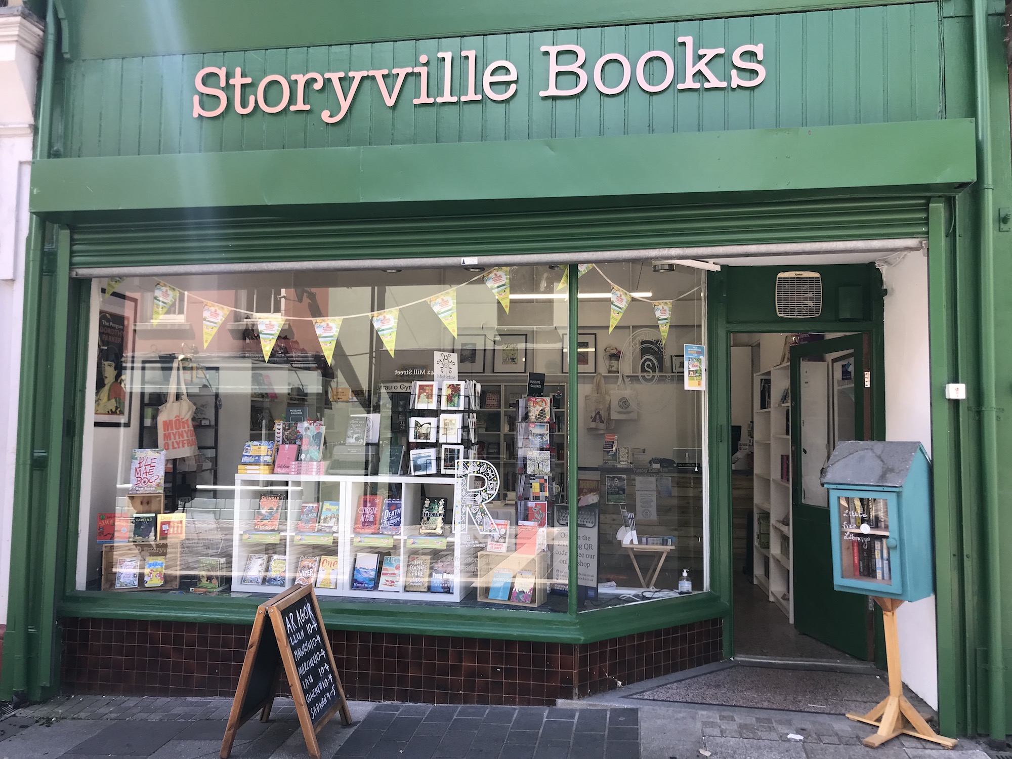 Help Storyville Books to Expand! - a Retail crowdfunding project in ...