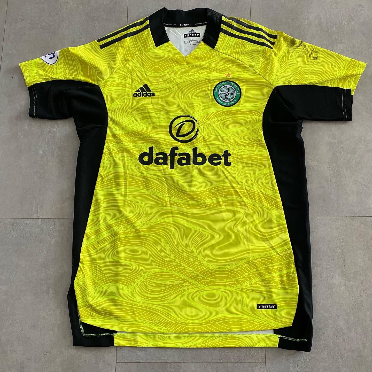 Celtic Away football shirt 2019 - 2020. Sponsored by dafabet