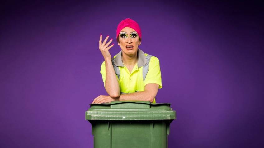 help-support-wasteman-at-the-edinburgh-fringe-a-performer