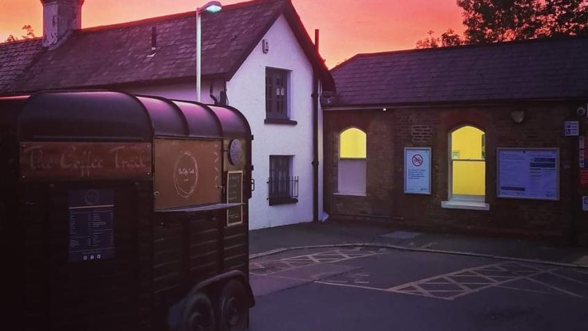 Keep Penge West Station's Traditional Coffee Wagon - a Food and Drink ...